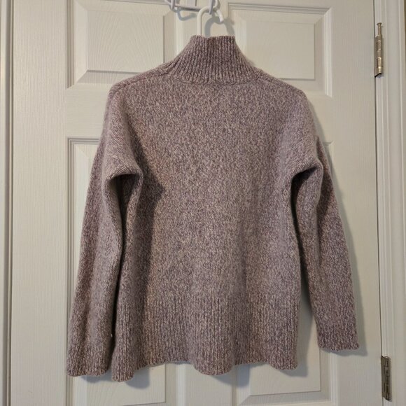 C By Bloomingdale 100% 2Ply Cashmere Lavender Women's Turtleneck Sweater Size XL - Picture 2 of 3